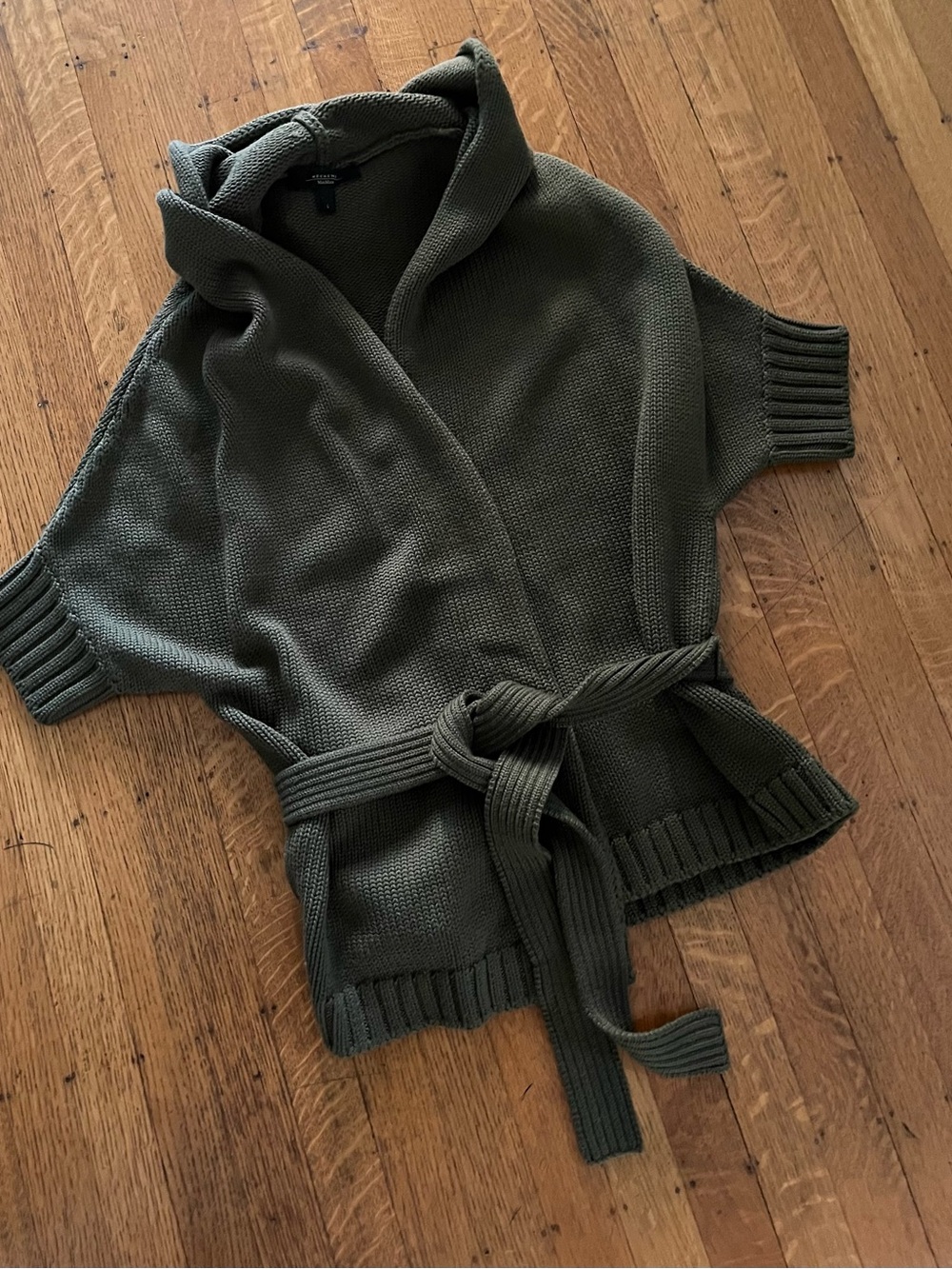 MaxMara Weekend Olive Knit Hooded Sweater - Picture 14 of 14